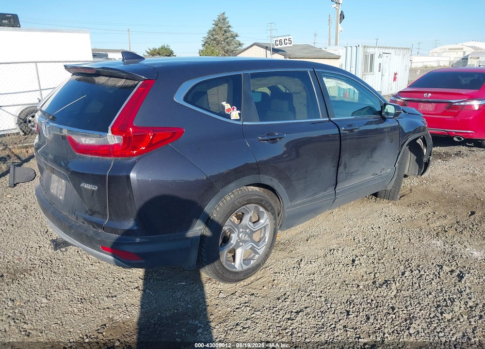 2018 HONDA CR-V VIN: 2HKRW2H83JH628036