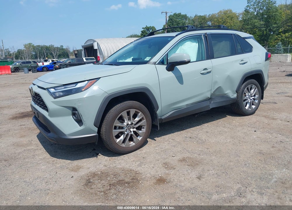 2022 TOYOTA RAV4 XLE PREMIUM VIN: 2T3A1RFV1NW300772