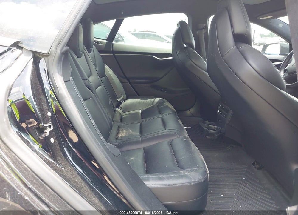 2019 TESLA MODEL S VIN: 5YJSA1E25KF311319