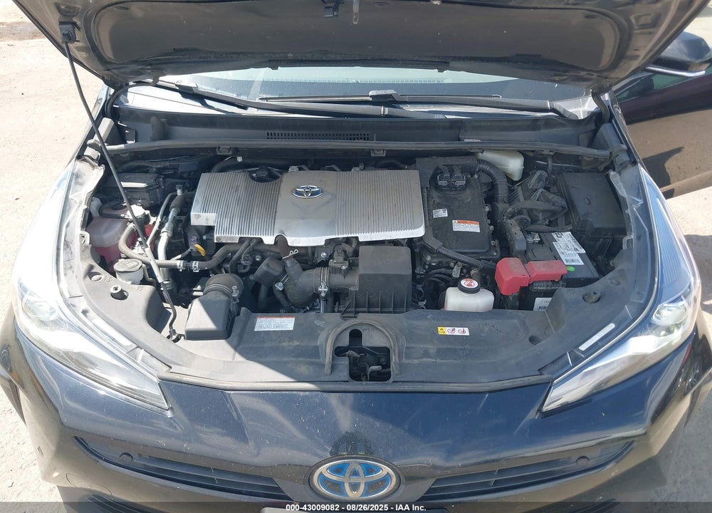 2021 TOYOTA PRIUS VIN: JTDKAMFU0M3138018