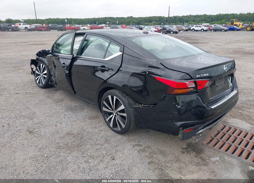 2022 NISSAN ALTIMA SR FWD VIN: 1N4BL4CV4NN424943