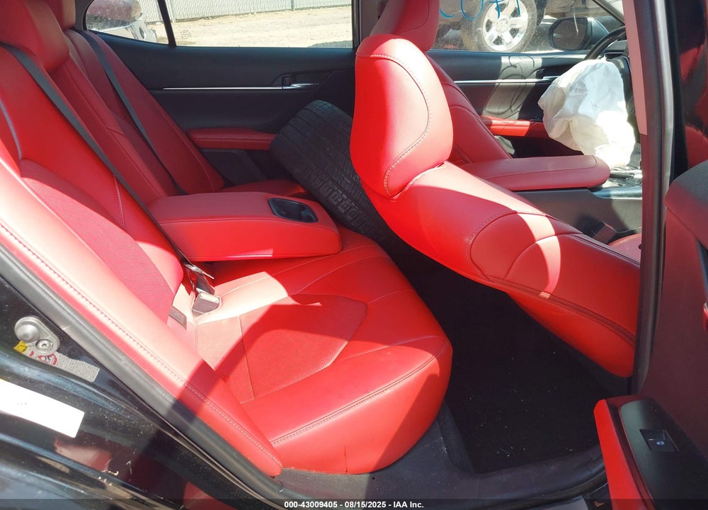 2019 TOYOTA CAMRY VIN: 4T1B61HK2KU707580