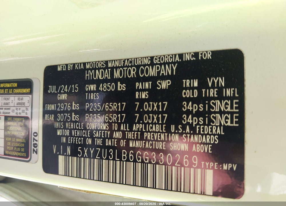 2016 HYUNDAI SANTA FE VIN: 5XYZU3LB6GG330269