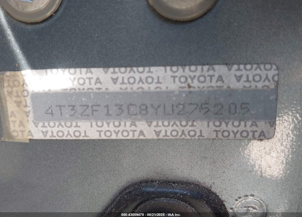 2000 TOYOTA SIENNA XLE VIN: 4T3ZF13C8YU275205