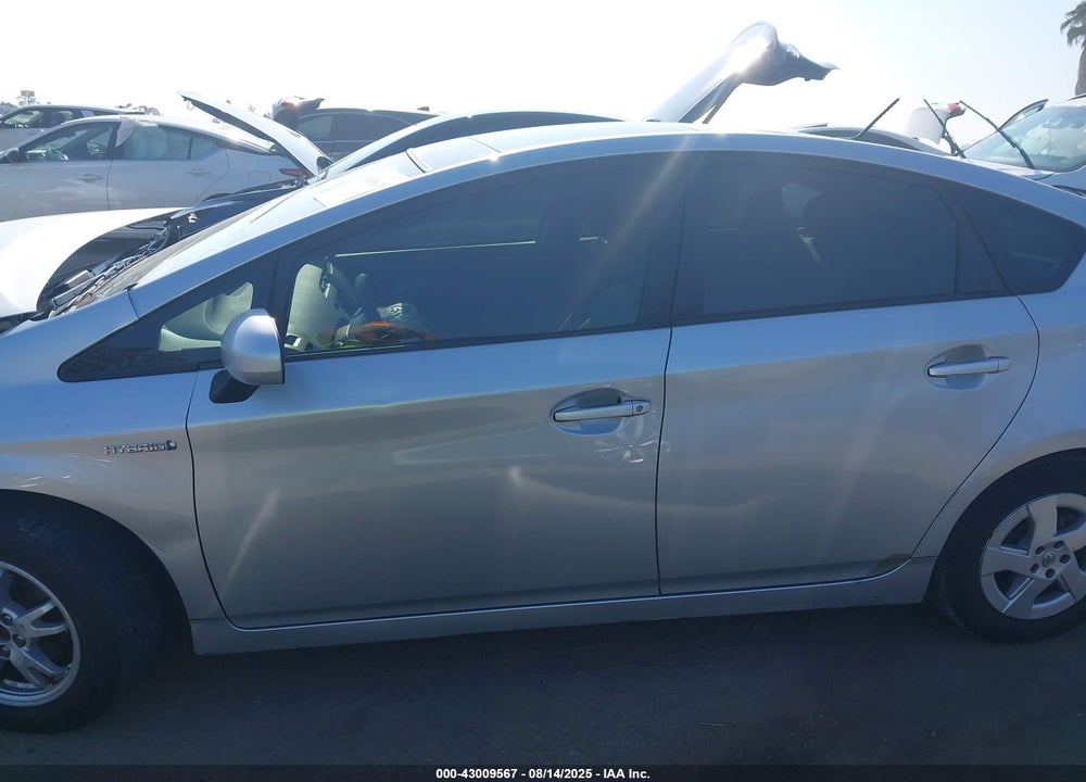 2011 TOYOTA PRIUS VIN: JTDKN3DU5B0265024
