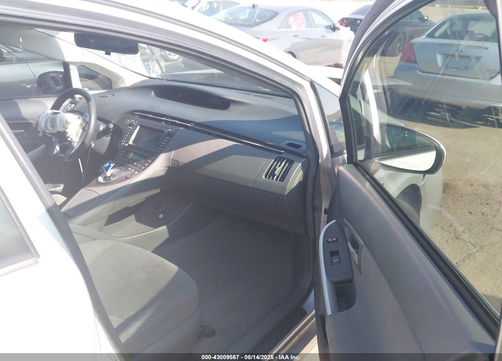 2011 TOYOTA PRIUS VIN: JTDKN3DU5B0265024