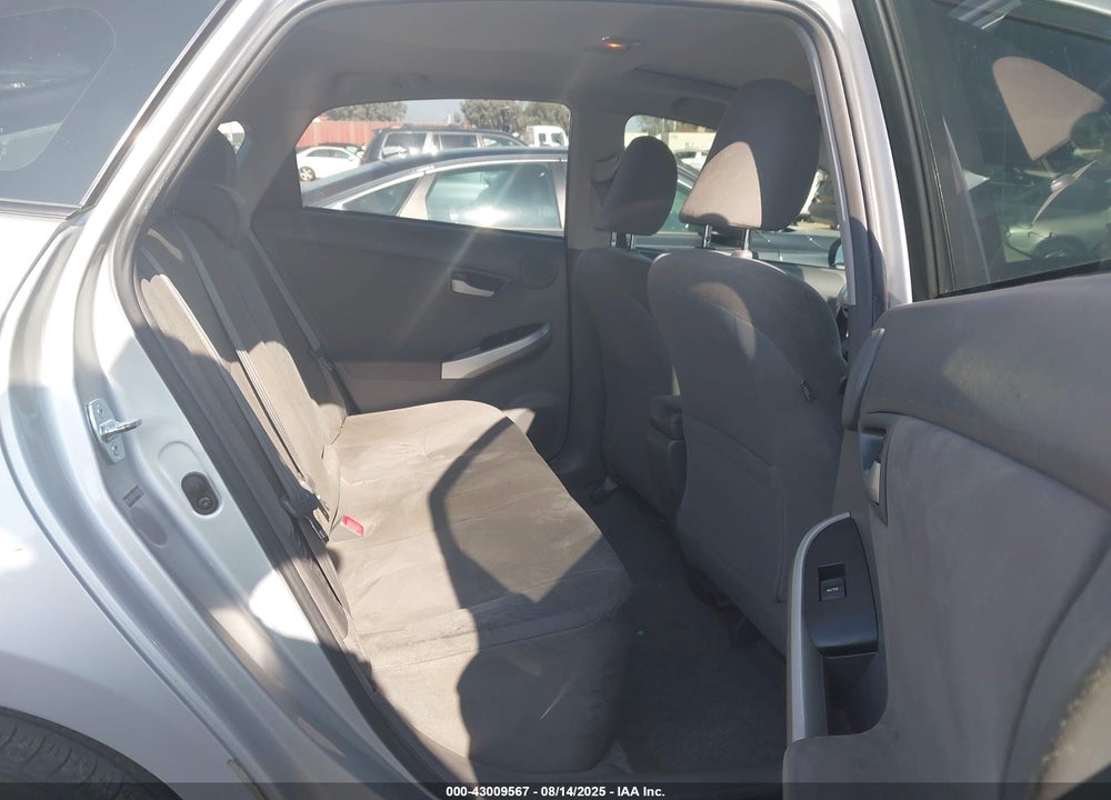 2011 TOYOTA PRIUS VIN: JTDKN3DU5B0265024