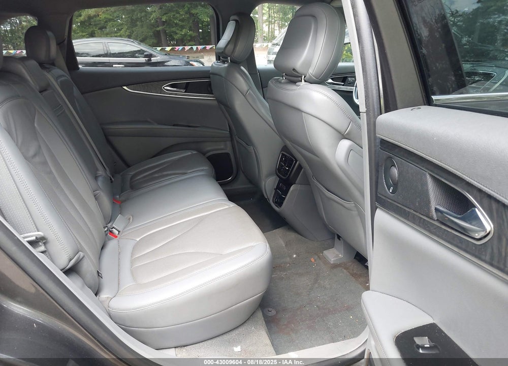 2020 LINCOLN NAUTILUS VIN: 2LMPJ8K93LBL01189