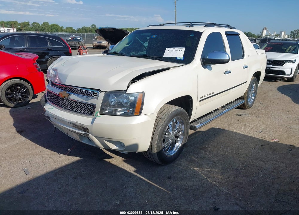 2012 CHEVROLET AVALANCHE 1500 LTZ VIN: 3GNMCGE04CG131885