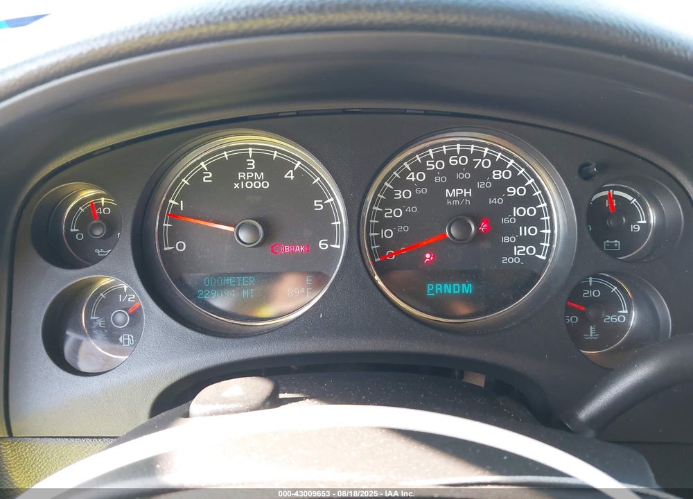 2012 CHEVROLET AVALANCHE 1500 LTZ VIN: 3GNMCGE04CG131885