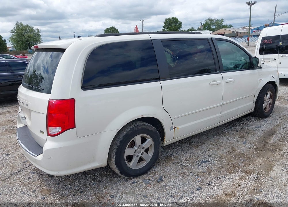 2012 DODGE GRAND CARAVAN SXT VIN: 2C4RDGCG1CR372132
