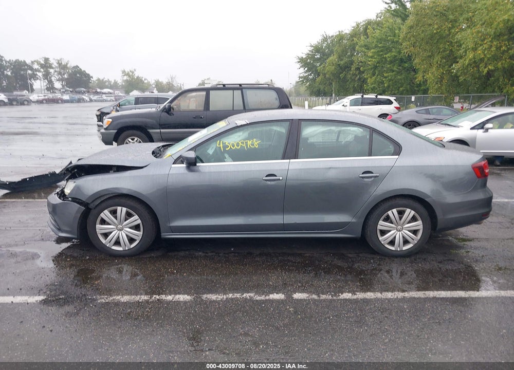 2017 VOLKSWAGEN JETTA VIN: 3VW2B7AJ0HM411634