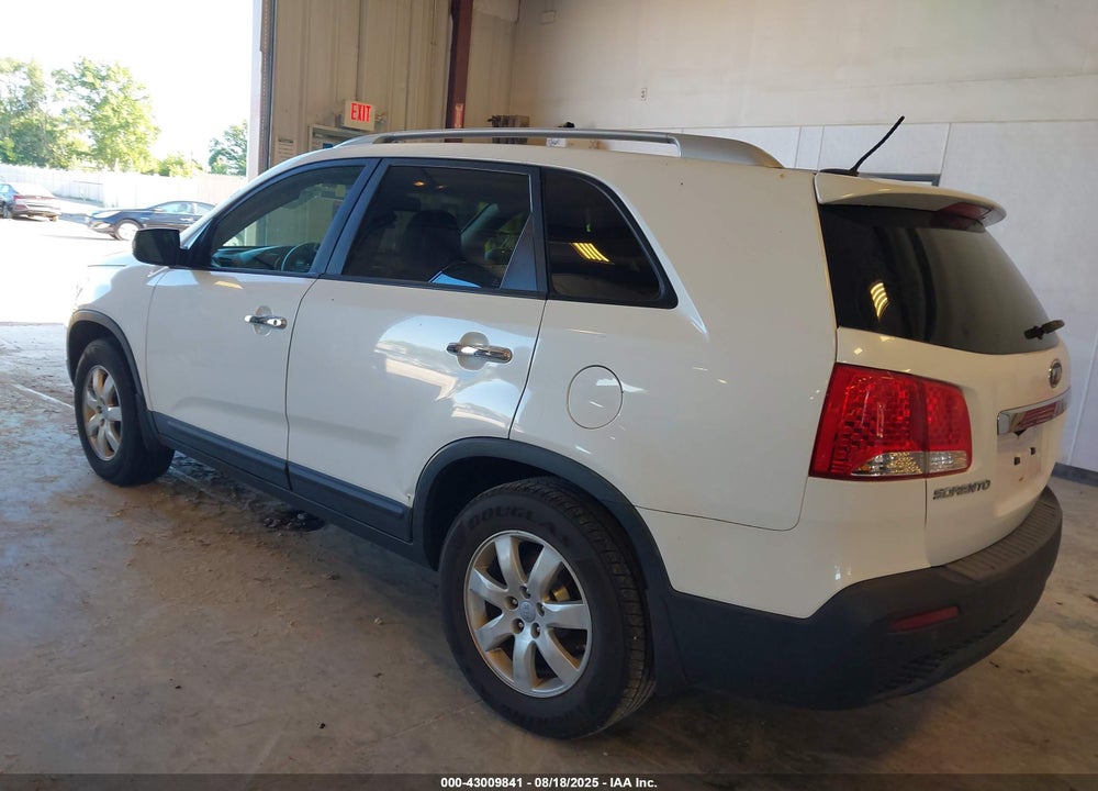 2013 KIA SORENTO VIN: 5XYKT3A6XDG382090