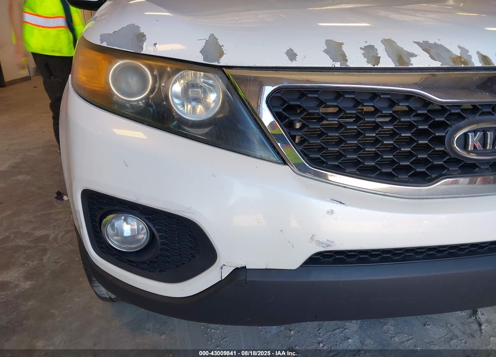 2013 KIA SORENTO VIN: 5XYKT3A6XDG382090