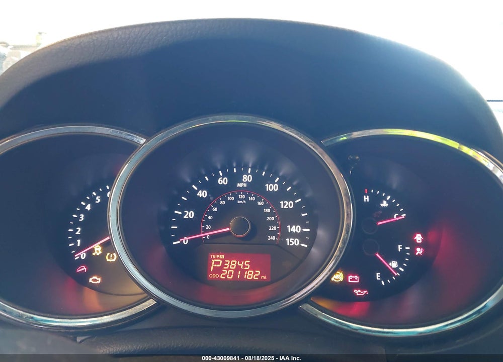 2013 KIA SORENTO VIN: 5XYKT3A6XDG382090