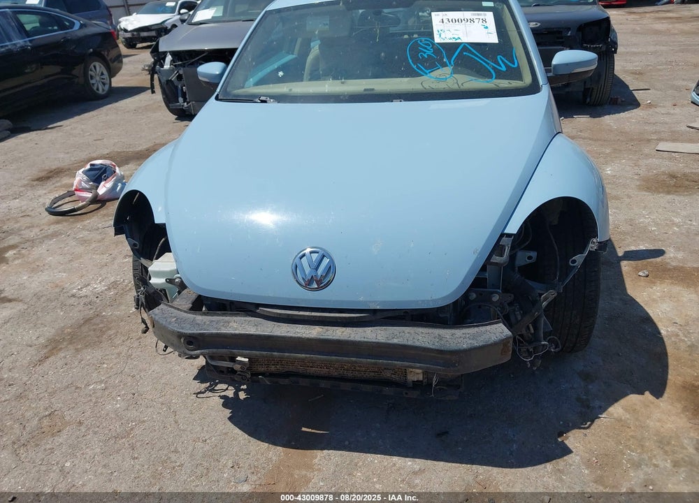 2015 VOLKSWAGEN BEETLE VIN: 3VWJ17AT7FM614517