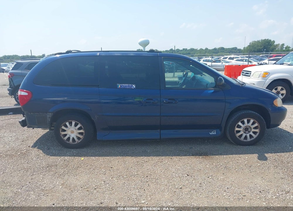 2002 CHRYSLER TOWN & COUNTRY EX VIN: 2C4GP74L42R632208