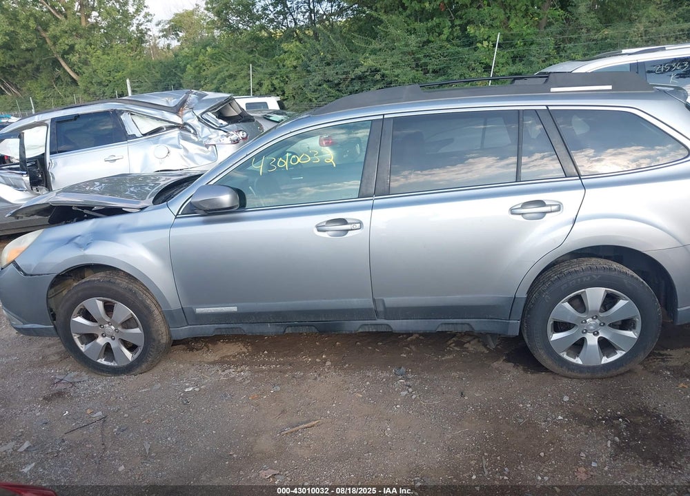 2011 SUBARU OUTBACK VIN: 4S4BRDLC0B2357760