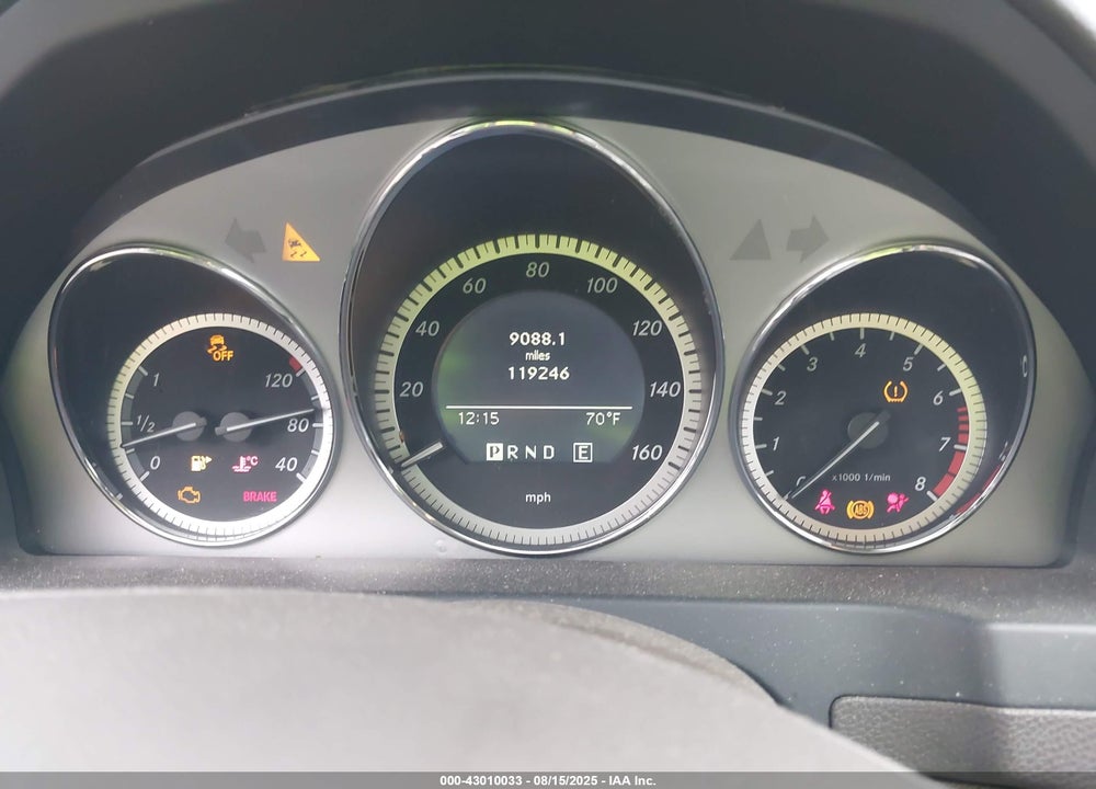 2011 MERCEDES-BENZ C CLASS VIN: WDDGF5EB1BR176158