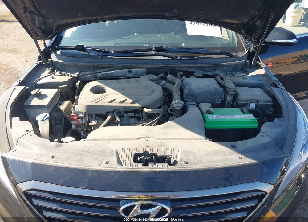 2015 HYUNDAI SONATA VIN: 5NPE34AB5FH081853
