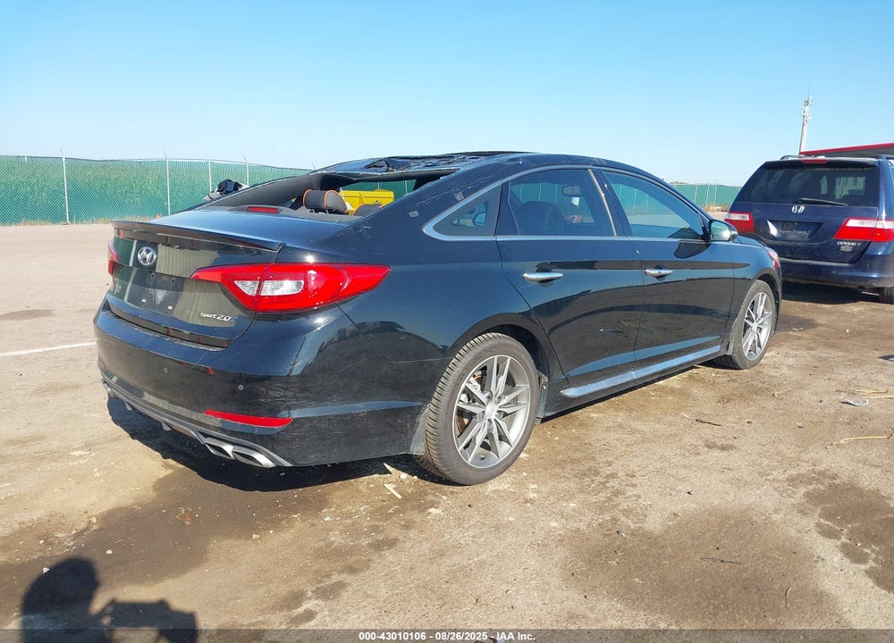 2015 HYUNDAI SONATA VIN: 5NPE34AB5FH081853