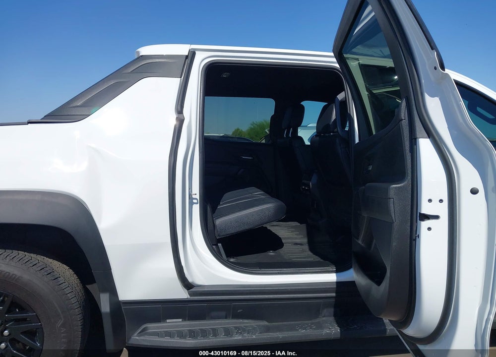2024 CHEVROLET SILVERADO VIN: 1GC10UED8RU205319