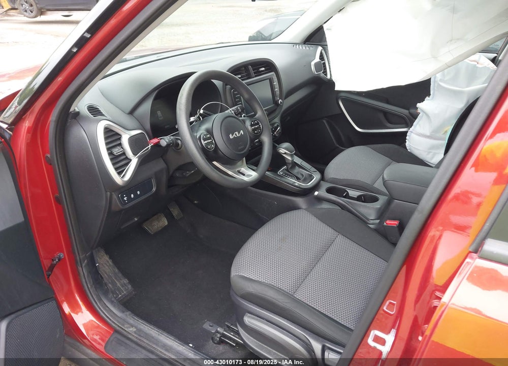 2023 KIA SOUL LX VIN: KNDJ23AU5P7886917