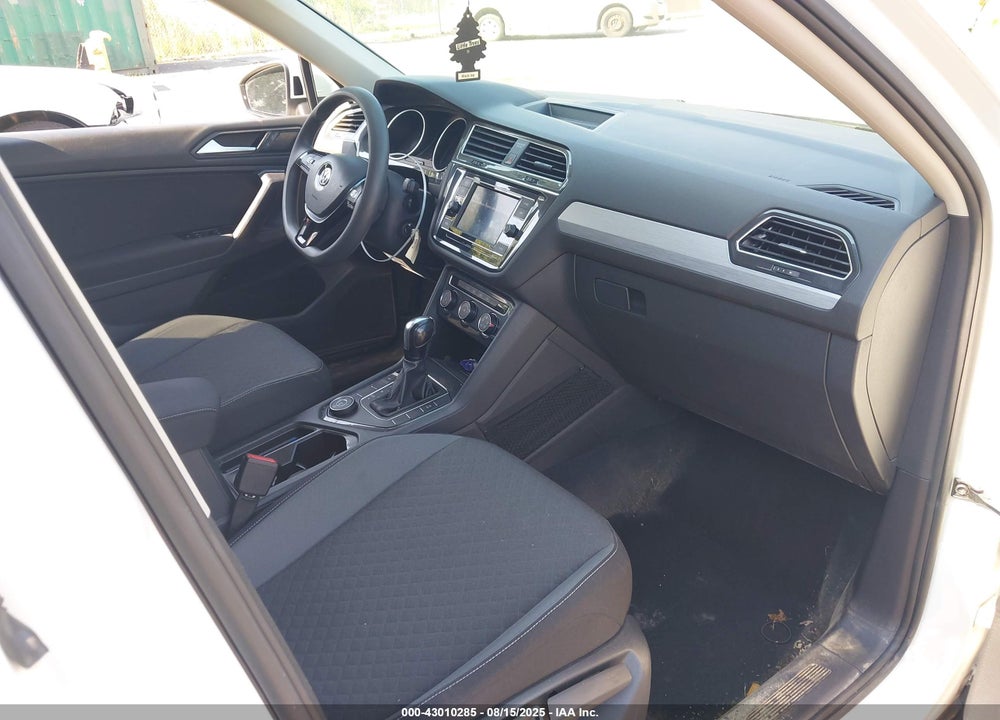 2021 VOLKSWAGEN TIGUAN 2.0T S VIN: 3VV0B7AXXMM019724