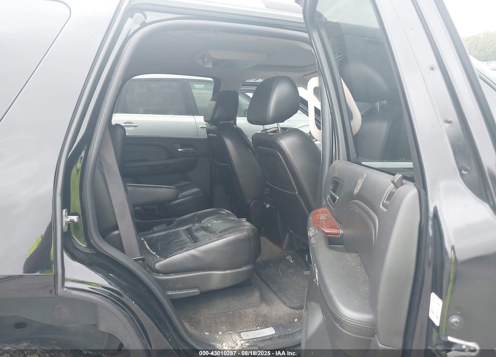 2009 CADILLAC ESCALADE VIN: 1GYFK23259R208858