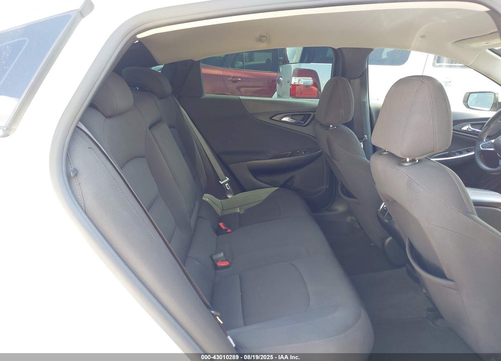 2020 CHEVROLET MALIBU VIN: 1G1ZD5ST6LF036477