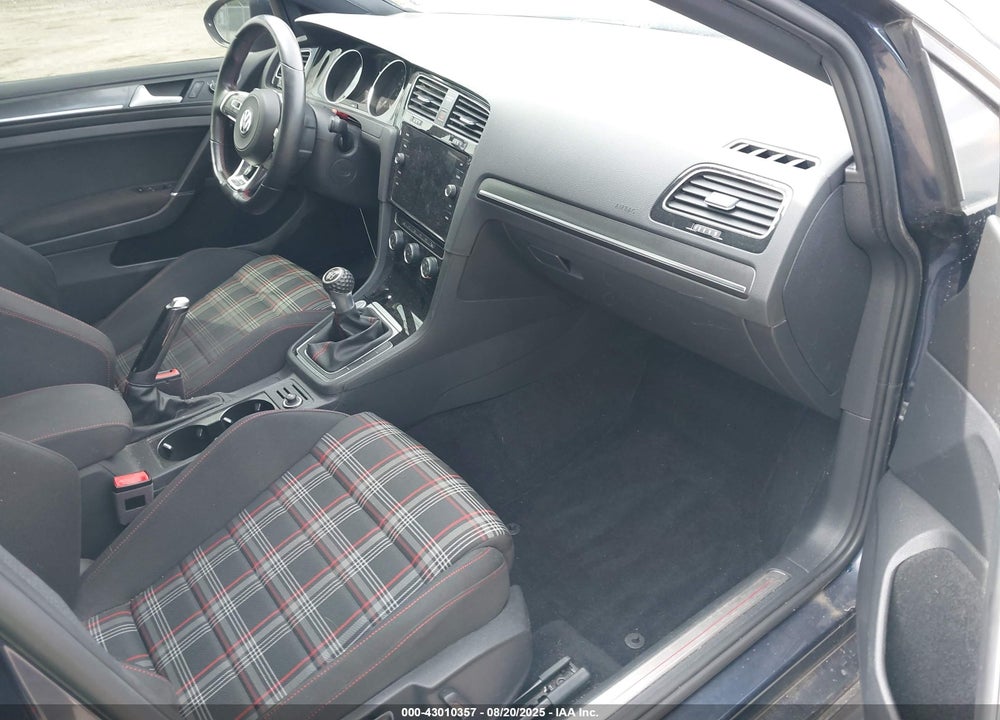 2018 VOLKSWAGEN GOLF GTI 2.0T AUTOBAHN/2.0T S/2.0T SE VIN: 3VW547AU9JM261871