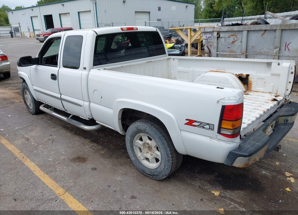 2005 GMC SIERRA 1500 SLE VIN: 1GTEK19Z45Z157380