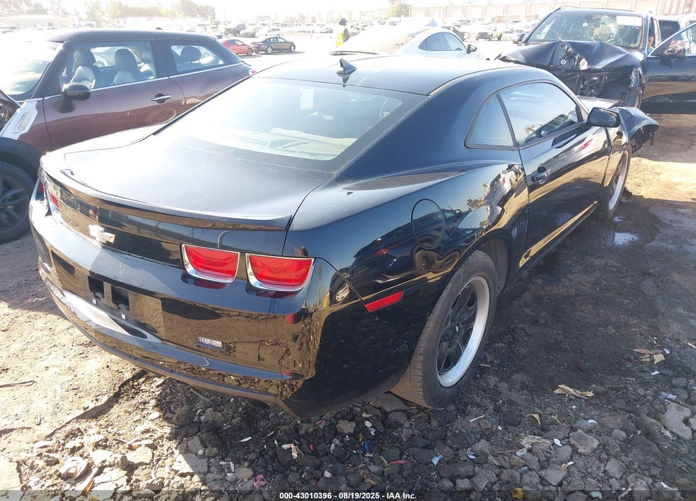 2011 CHEVROLET CAMARO VIN: 2G1FA1ED8B9153381