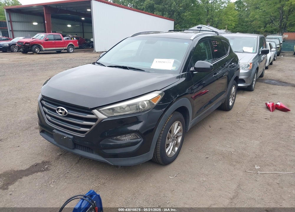 2016 HYUNDAI TUCSON VIN: KM8J33A45GU196014