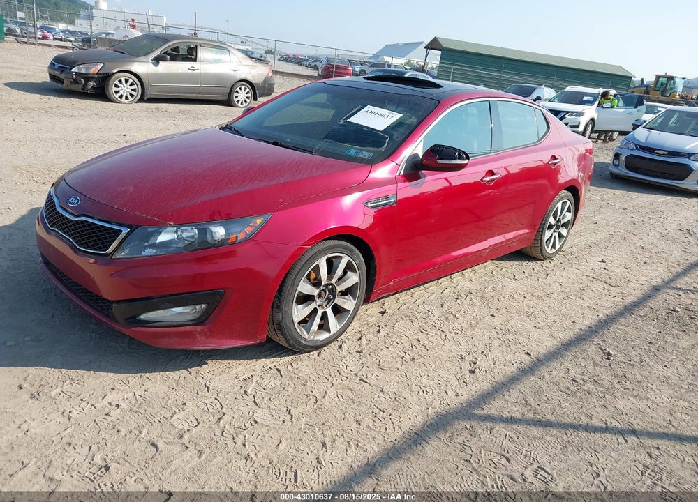 2012 KIA OPTIMA VIN: 5XXGR4A61CG087909