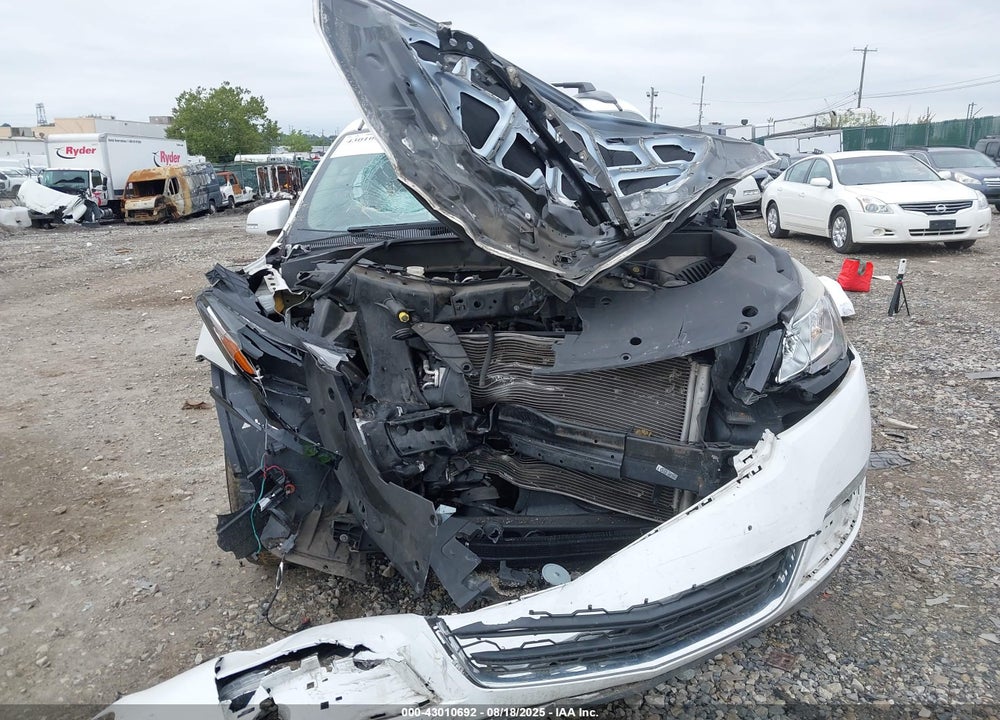 2017 CHEVROLET TRAVERSE VIN: 1GNKVGKD3HJ220541