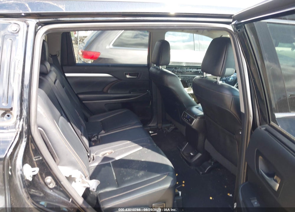 2019 TOYOTA HIGHLANDER VIN: 5TDJZRFHXKS578439