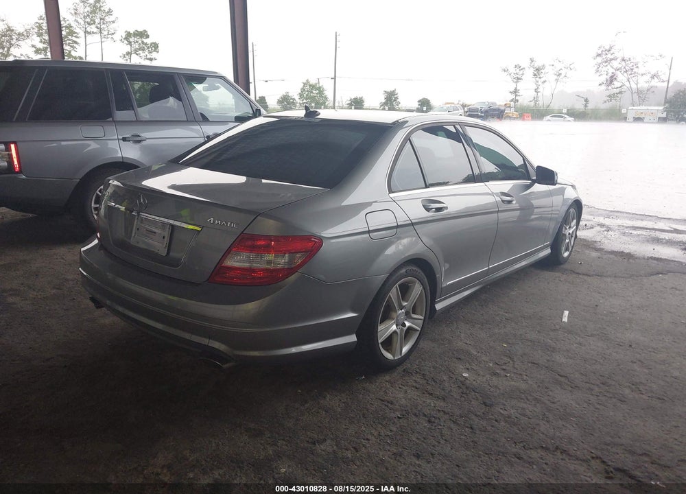 2011 MERCEDES-BENZ C CLASS VIN: WDDGF8BB5BR180543