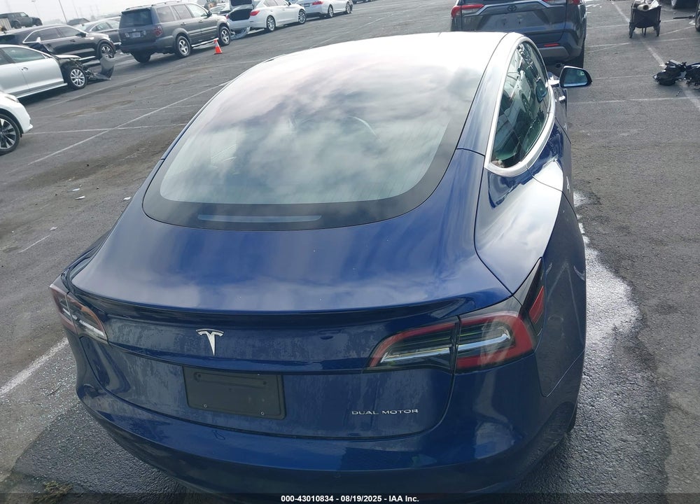 2018 TESLA MODEL 3 VIN: 5YJ3E1EB5JF130776