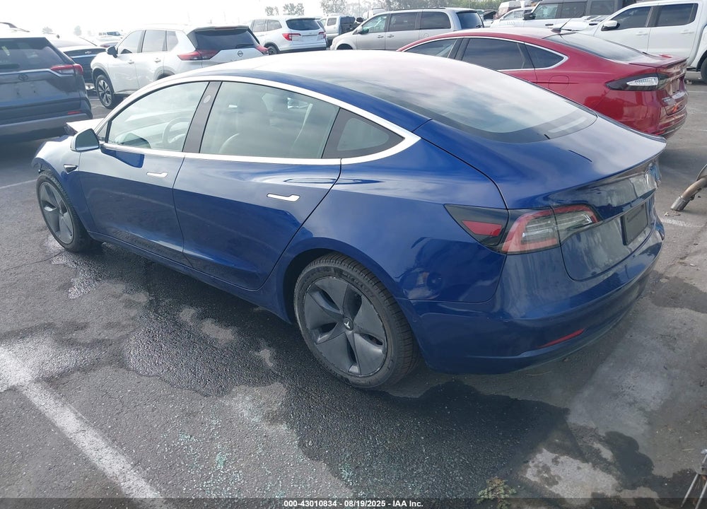 2018 TESLA MODEL 3 VIN: 5YJ3E1EB5JF130776