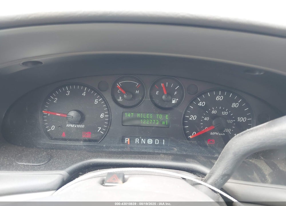 2004 FORD TAURUS LX VIN: 1FAFP52U34A185217