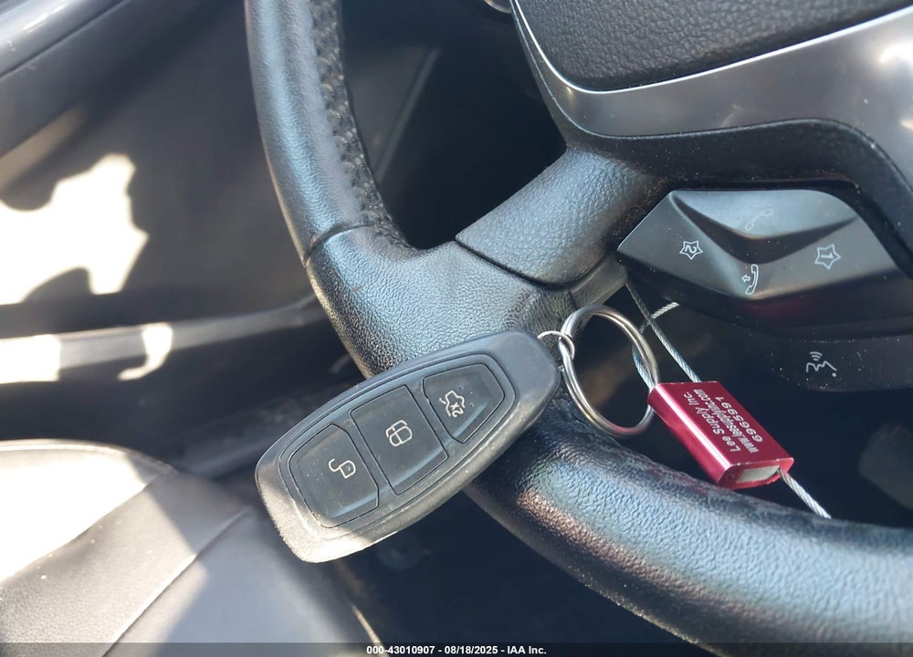 2012 FORD FOCUS TITANIUM VIN: 1FAHP3N20CL472573