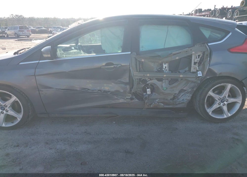 2012 FORD FOCUS TITANIUM VIN: 1FAHP3N20CL472573