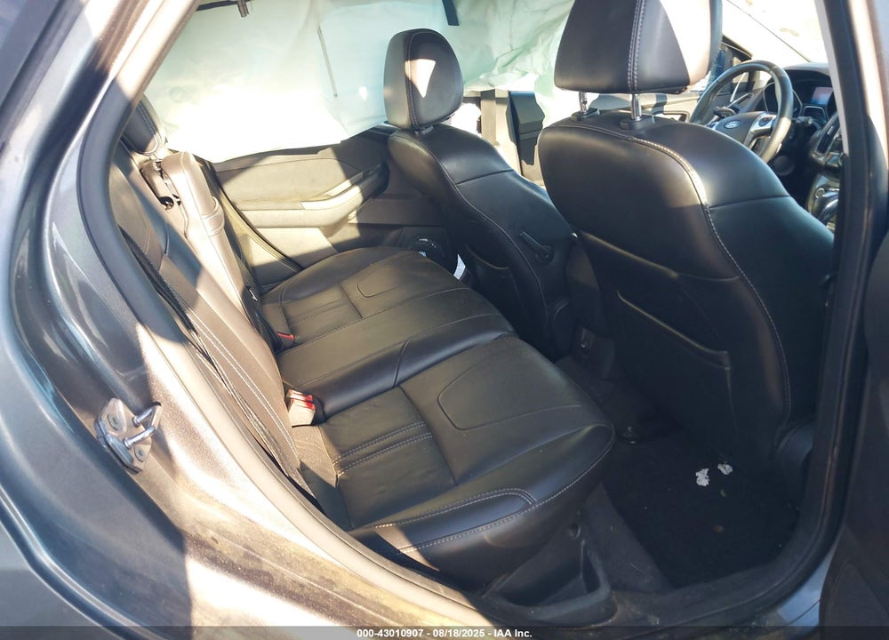 2012 FORD FOCUS TITANIUM VIN: 1FAHP3N20CL472573