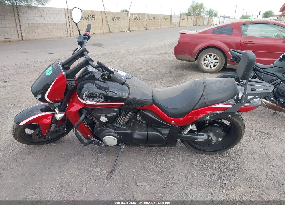 2019 SUZUKI VZR1800 VIN: JS1VY53A6K7100625