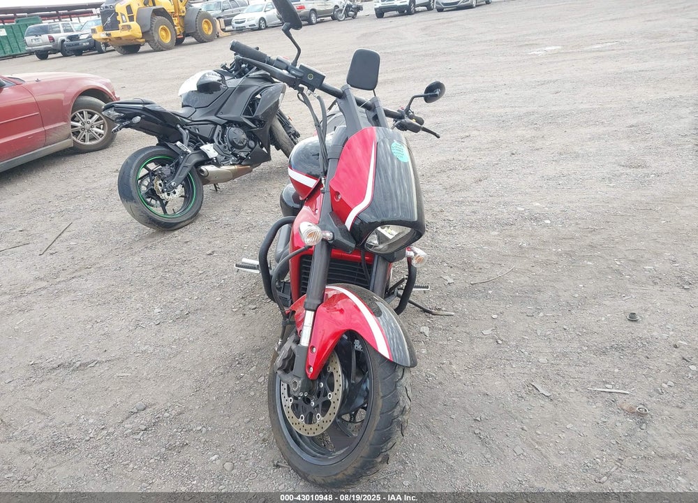2019 SUZUKI VZR1800 VIN: JS1VY53A6K7100625