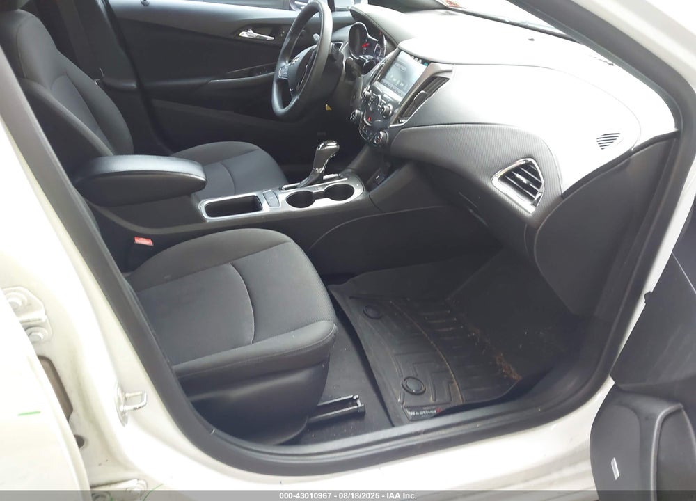 2017 CHEVROLET CRUZE VIN: 3G1BE6SMXHS512956