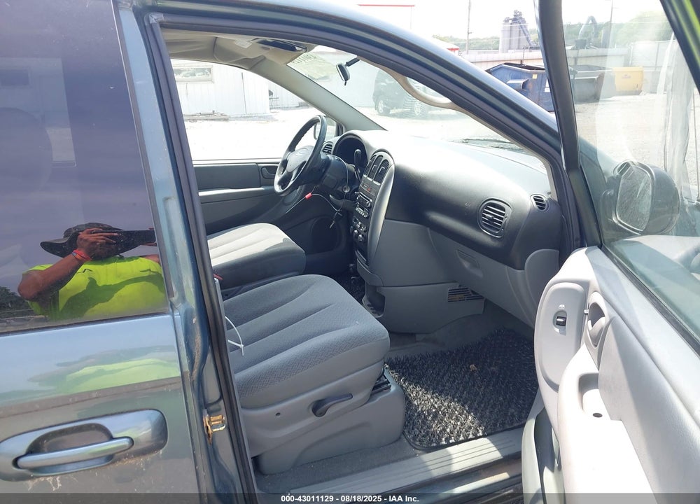 2006 CHRYSLER TOWN & COUNTRY TOURING VIN: 2A4GP54L26R757390