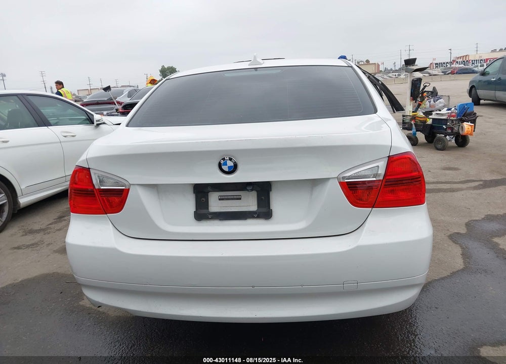 2008 BMW 328XI VIN: WBAVC73598A236467