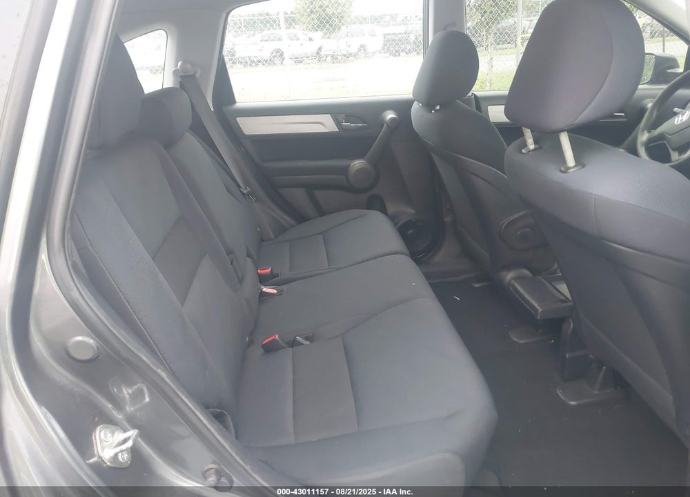 2011 HONDA CR-V LX VIN: 5J6RE3H3XBL011799